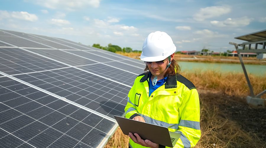 professional-engineer-work-to-maintenance-of-photo-VNFEPK7.jpg professional-engineer-work-to-maintenance-of-photo-VNFEPK7.jpg